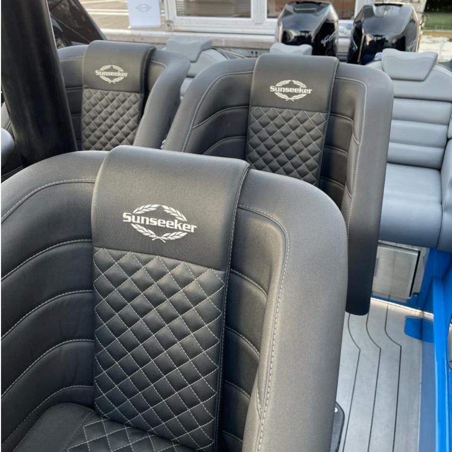 cucitura logo su sedute besenzoni P 397