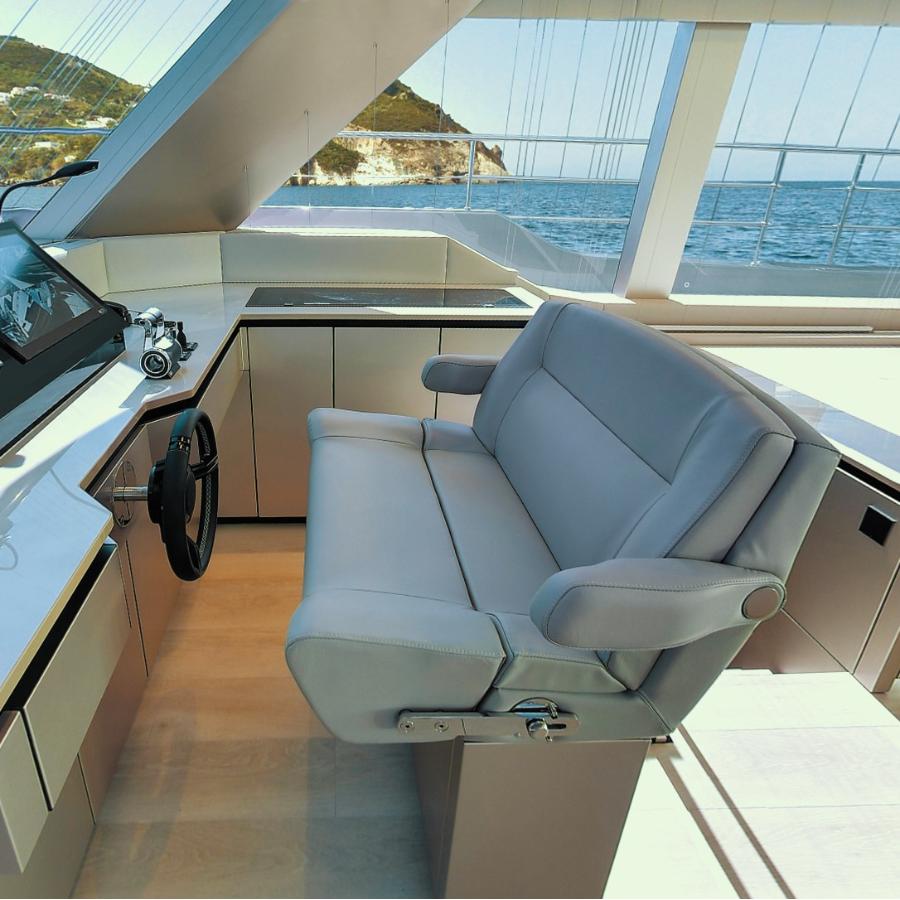 marine seating P 221 free style double - Helm Seats | Besenzoni